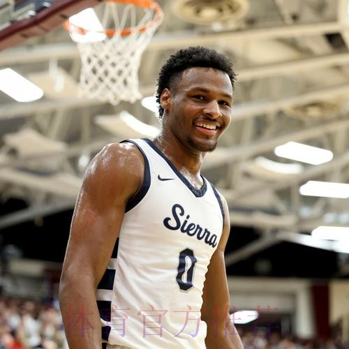 午间新闻速递：法国队内突发病情 布朗尼试训湖人