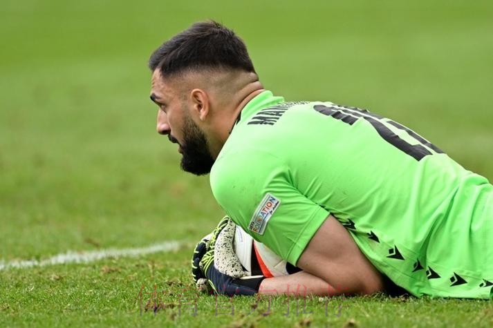 7M晚报:半场格鲁吉亚1-0捷克 拜仁签下强援